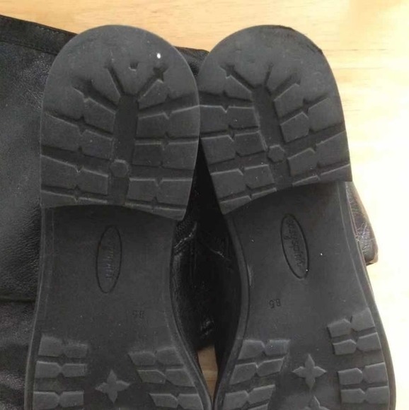 Black Leather Knee High Boots - Picture 5 of 10